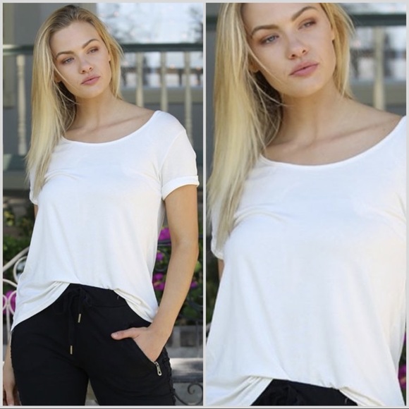 Des Feli Tops - Store Closing‼️ White  Basic T-Shirt